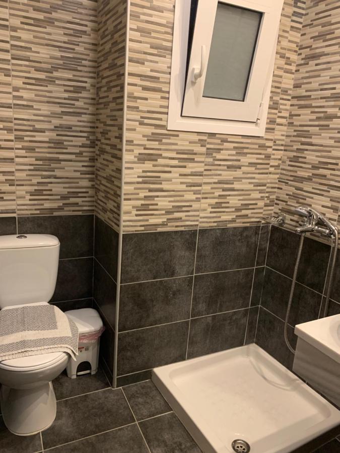 Hotel Banbus Loutra Edipsou  Eksteriør billede